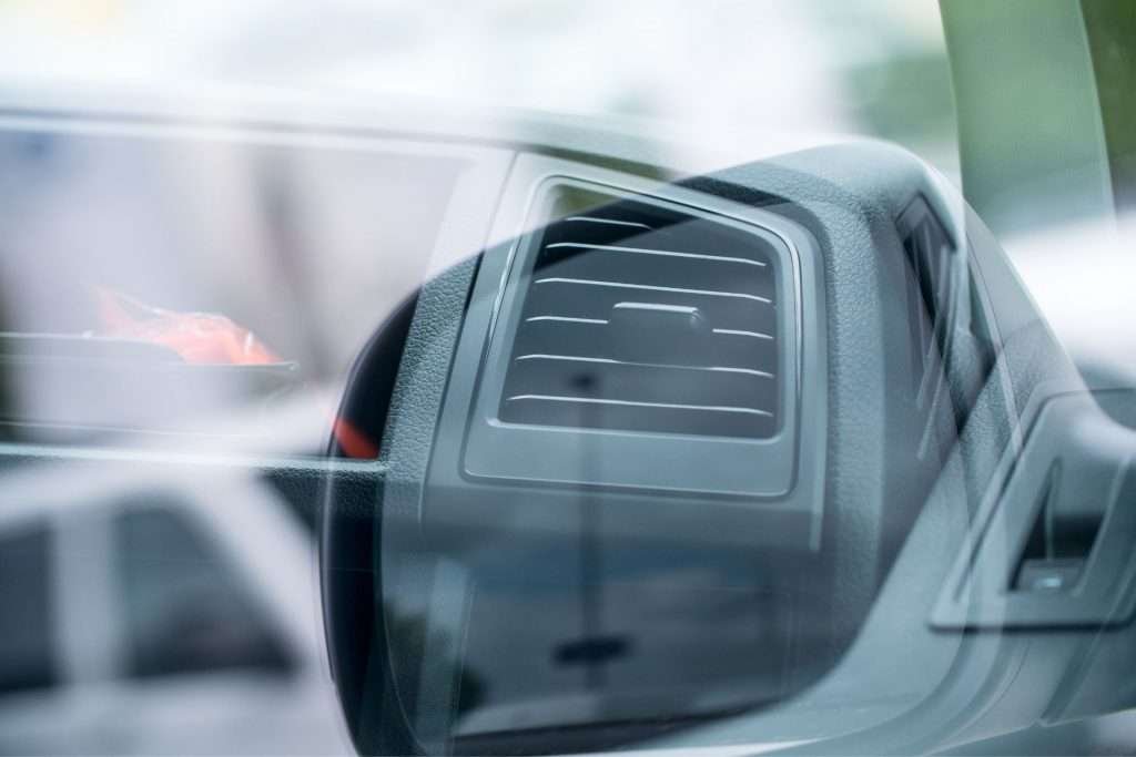 Egy illatosított autó befolyásolhatja a kényelmet és a vezetési élményt